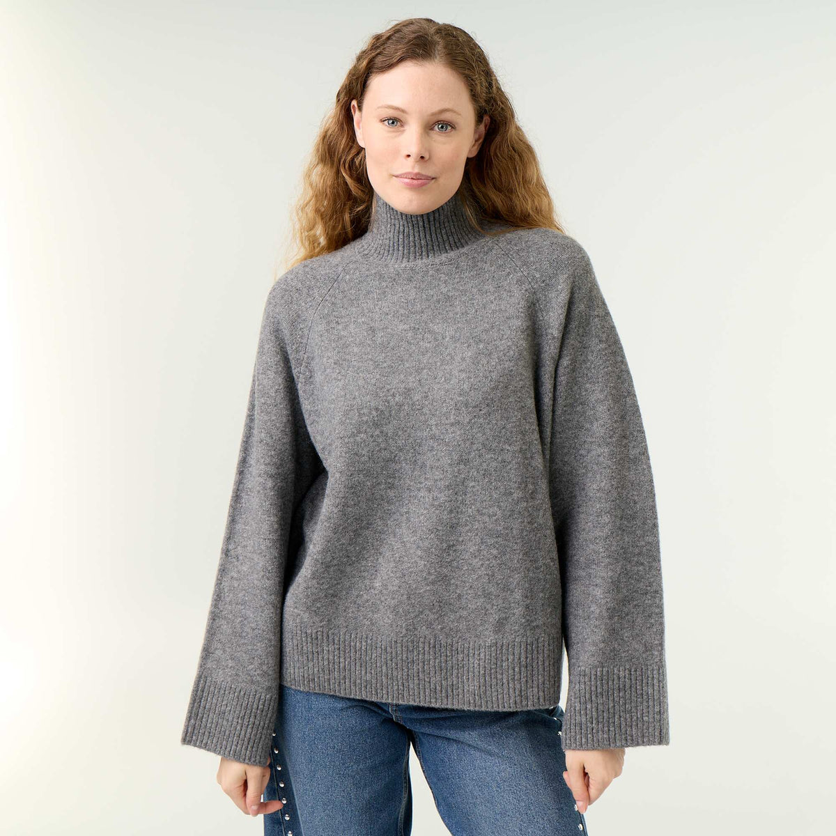 Pull chaud col montant GRIS