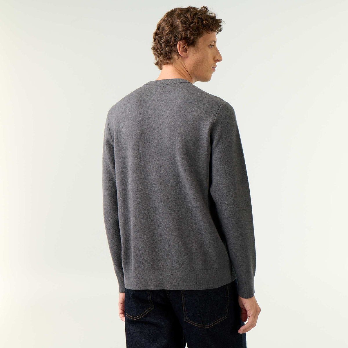 Pull en maille grosse jauge à col rond GRIS