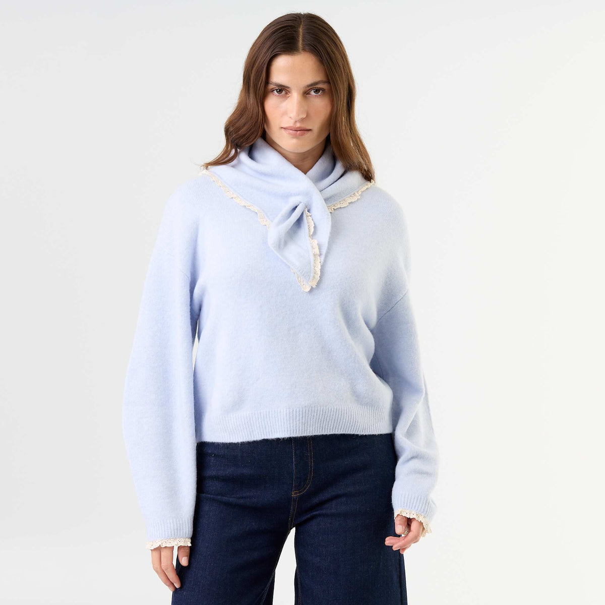 Pull avec foulard assorti BLEU