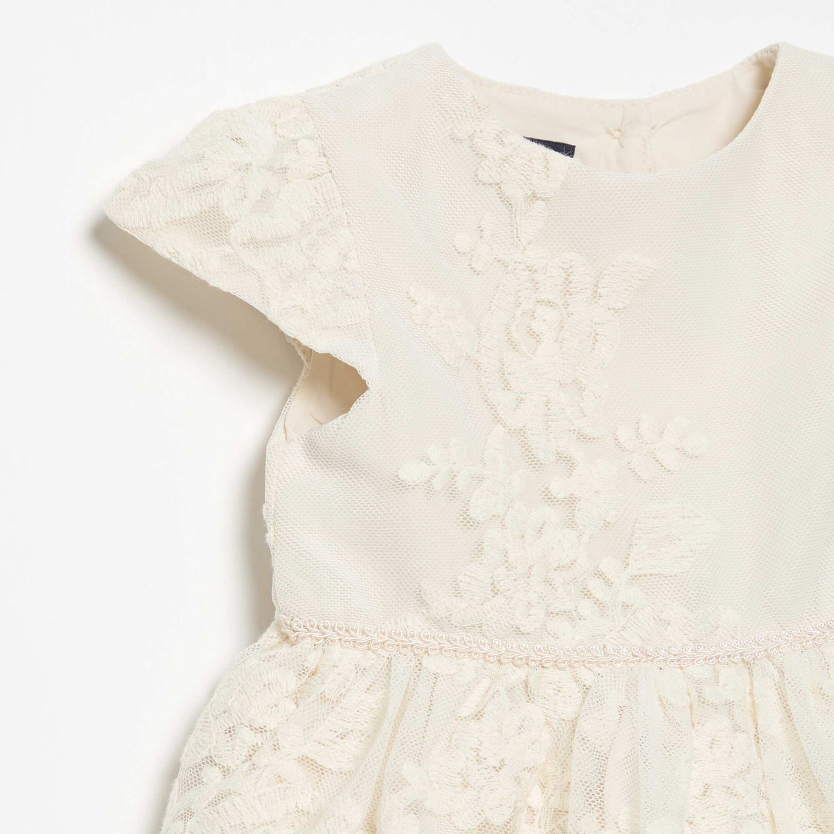 Robe de princesse en tulle brodé BLANC