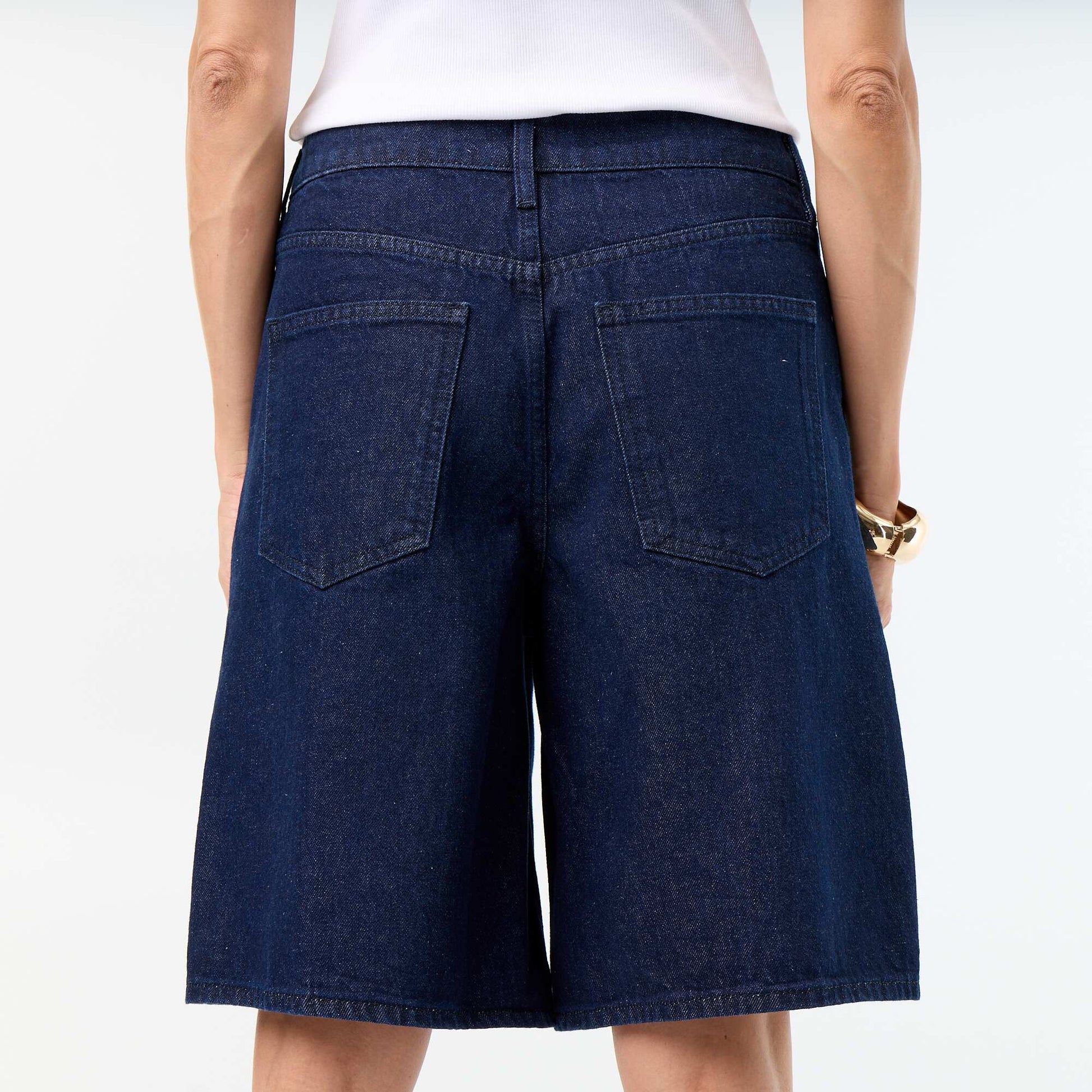 Bermuda en denim coupe genoux BLEU