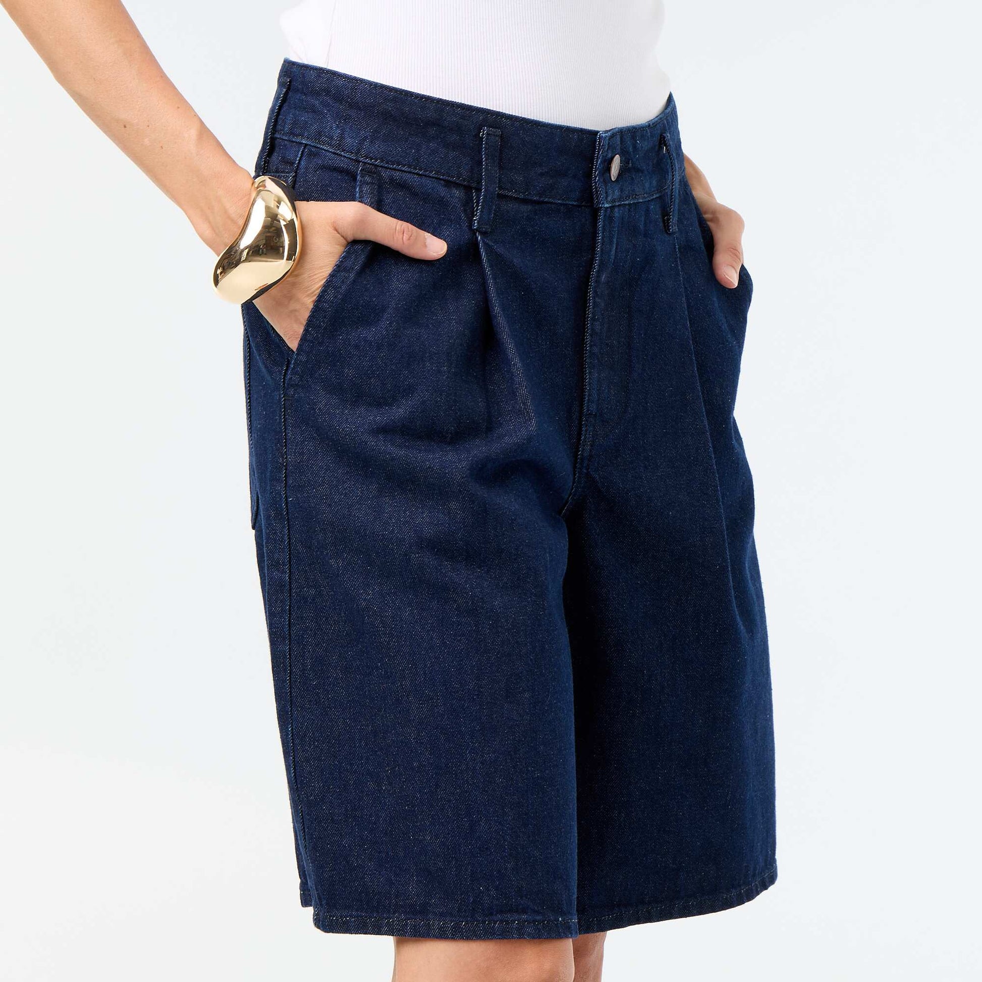 Bermuda en denim coupe genoux BLEU
