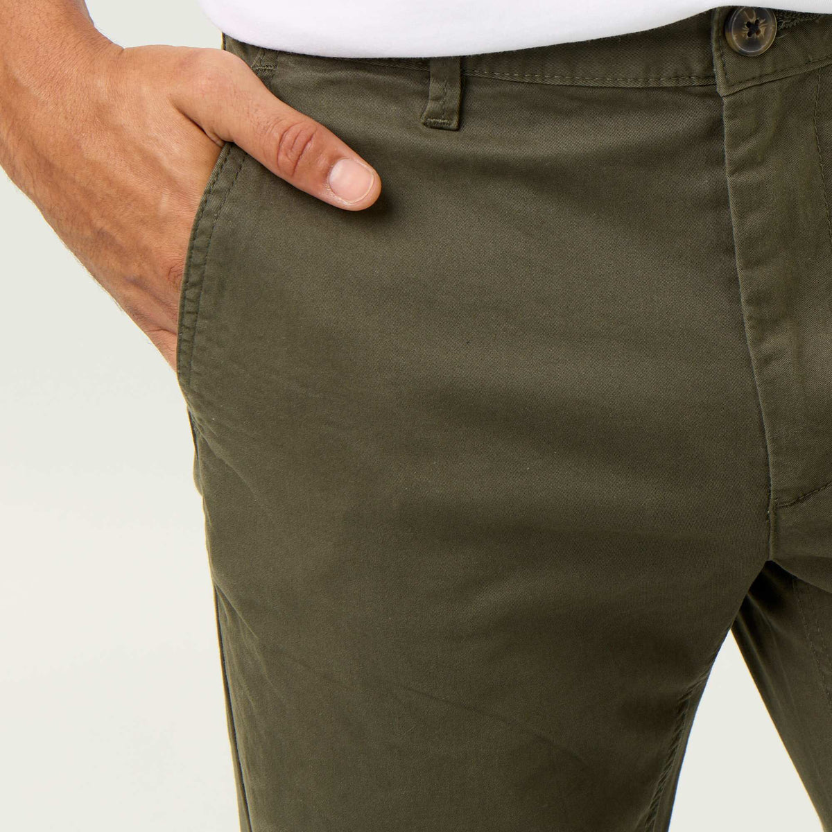 Pantalon chino slim VERT