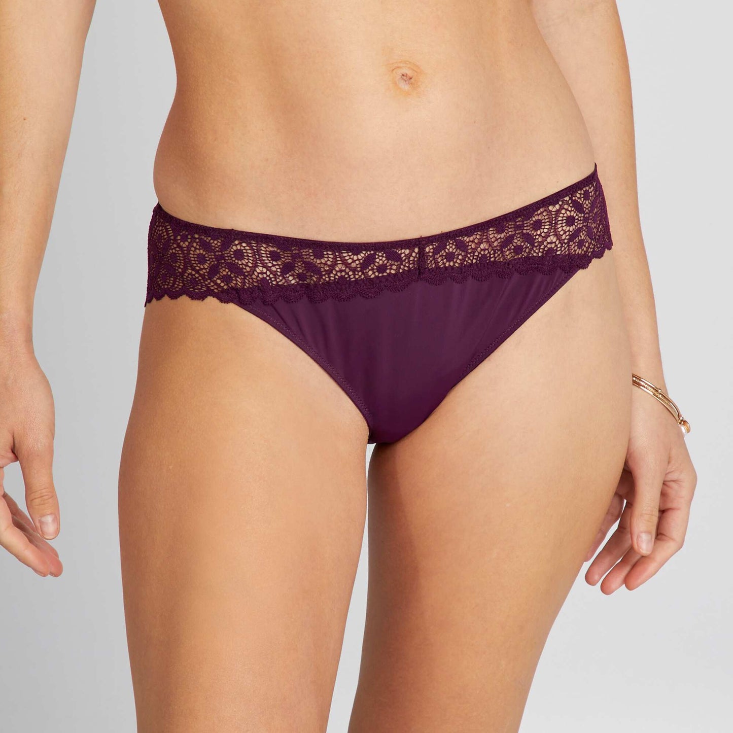 Culotte micro et dentelle Violet