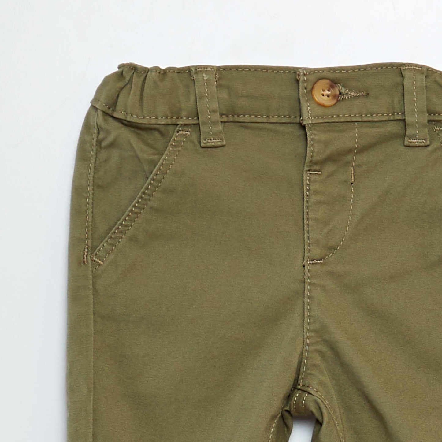 Pantalon chino uni VERT