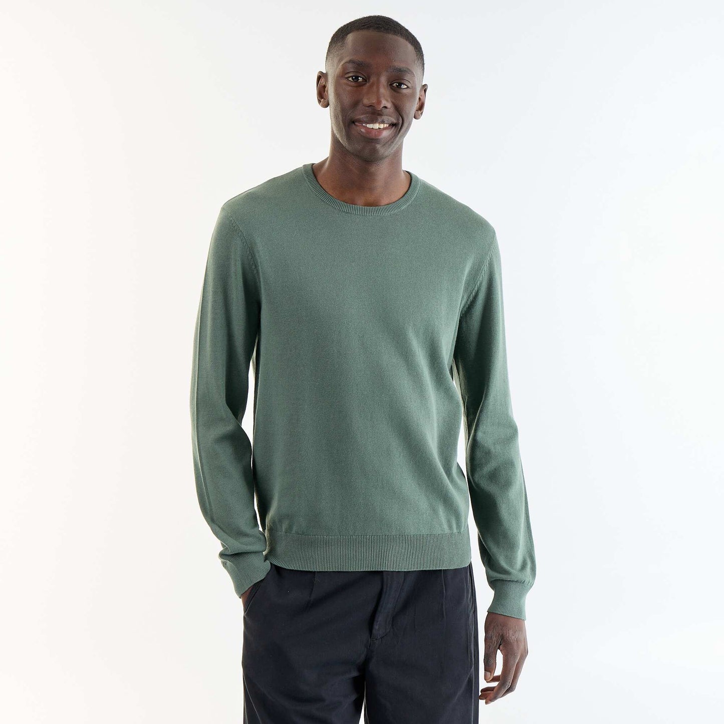 Pull uni à col rond VERT