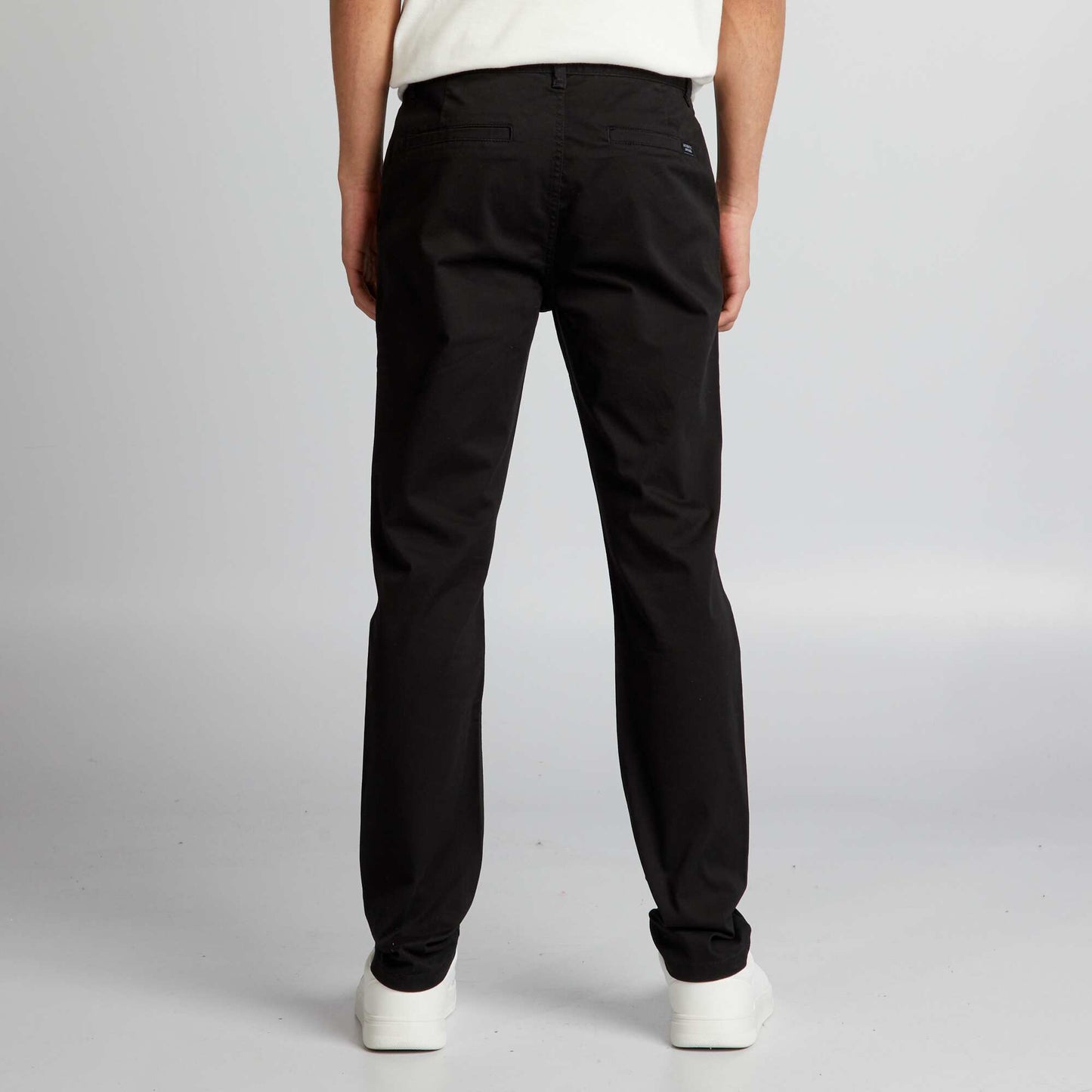 Pantalon chino uni noir