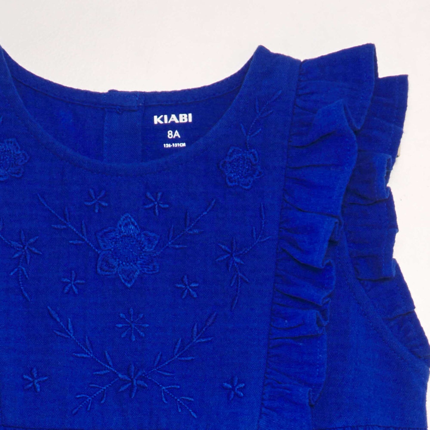 Robe en coton dobby volantée et brodée bleu