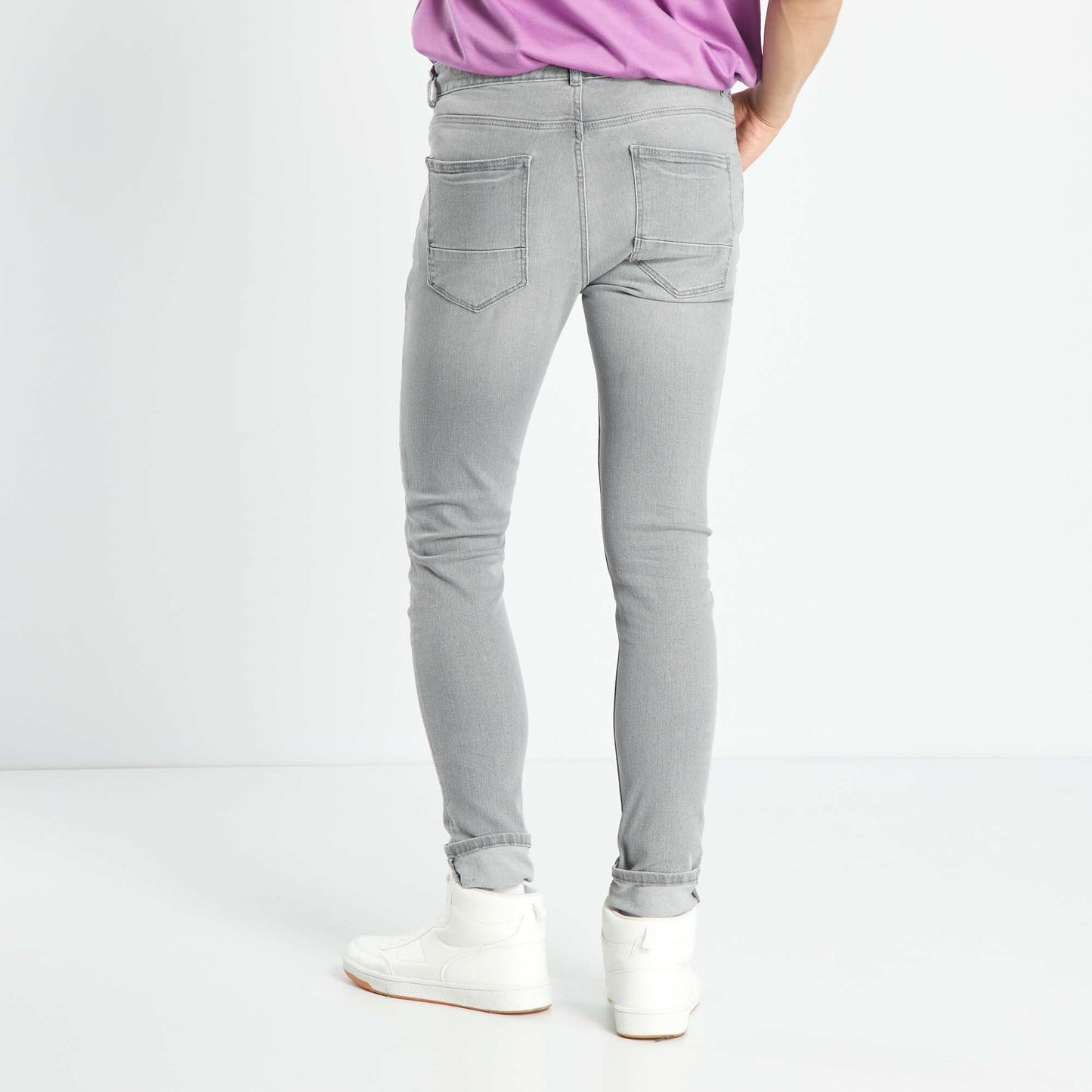 Jean skinny à 5 poches gris