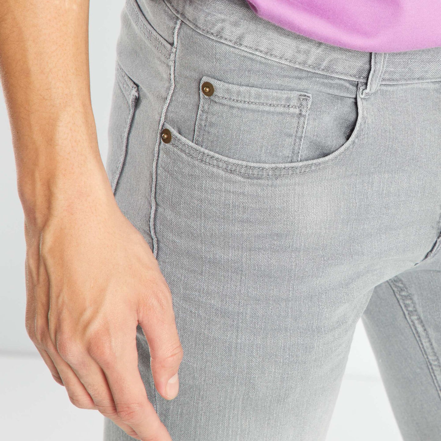 Jean skinny à 5 poches gris