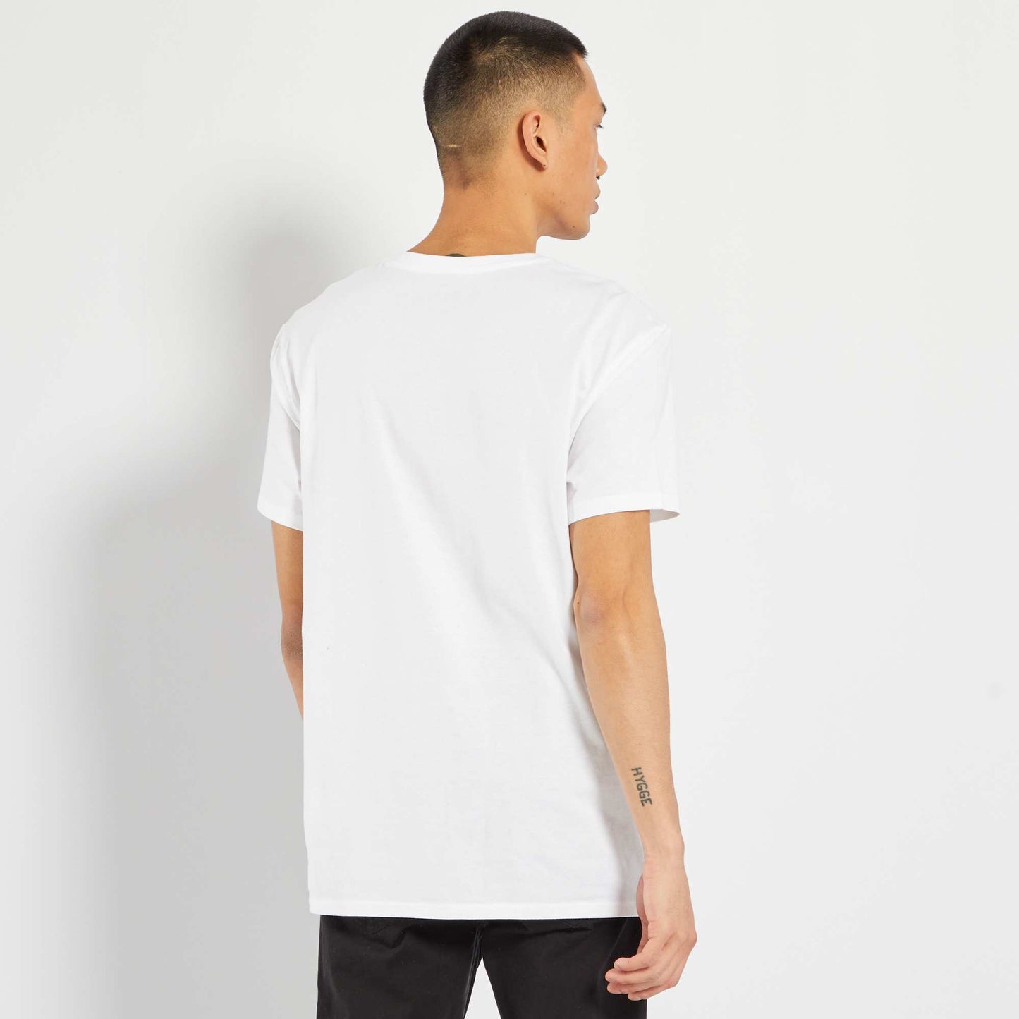 T-shirt regular col V en coton blanc